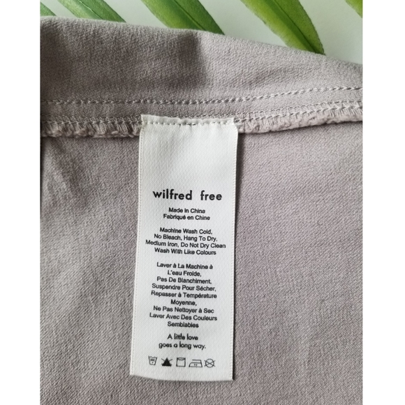 ARITZIA  Wilfred Button-down Crop Top - Picture 6 of 7
